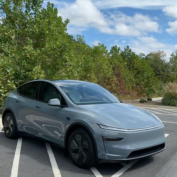 Instagram post from atlanta_wraps. This post is in position 6.