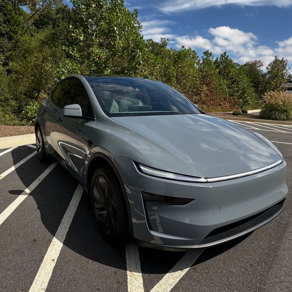 Instagram post from atlanta_wraps. This post is in position 0.